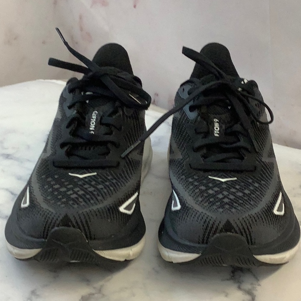 Used Hoka Clifton 9 Black Athletic Running Shoes Size 6.5